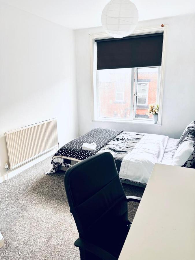 Private Room Close To Leeds University And City Centre Dış mekan fotoğraf