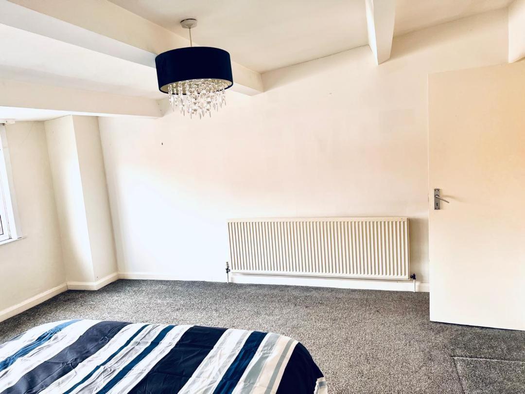 Private Room Close To Leeds University And City Centre Dış mekan fotoğraf