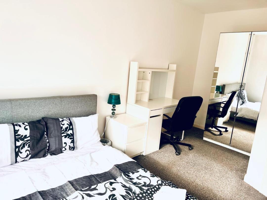 Private Room Close To Leeds University And City Centre Dış mekan fotoğraf