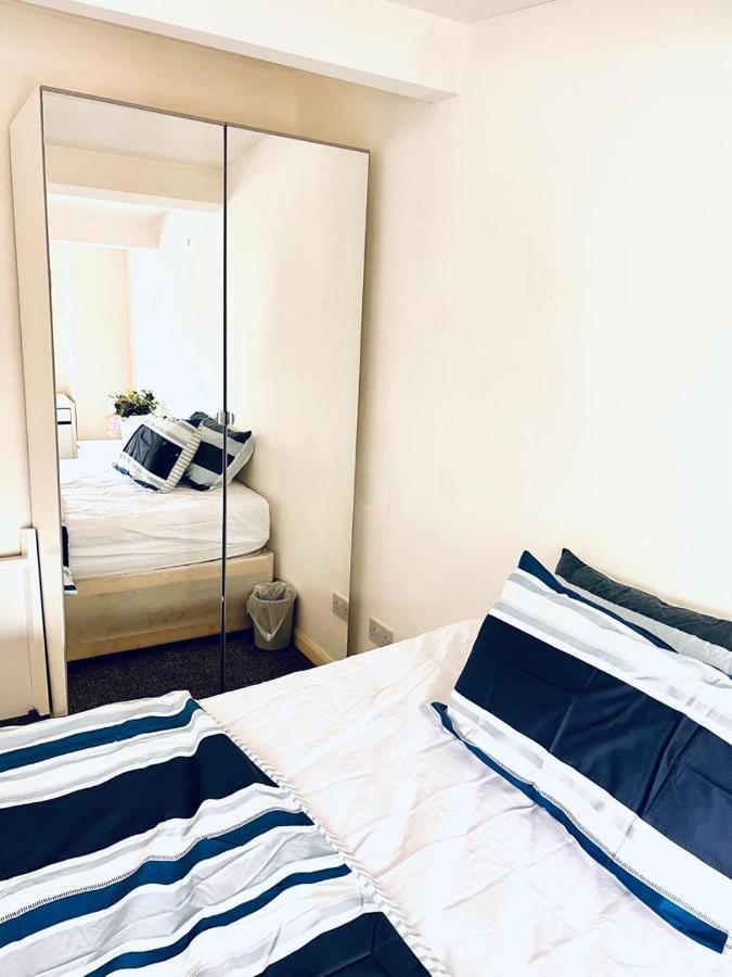 Private Room Close To Leeds University And City Centre Dış mekan fotoğraf